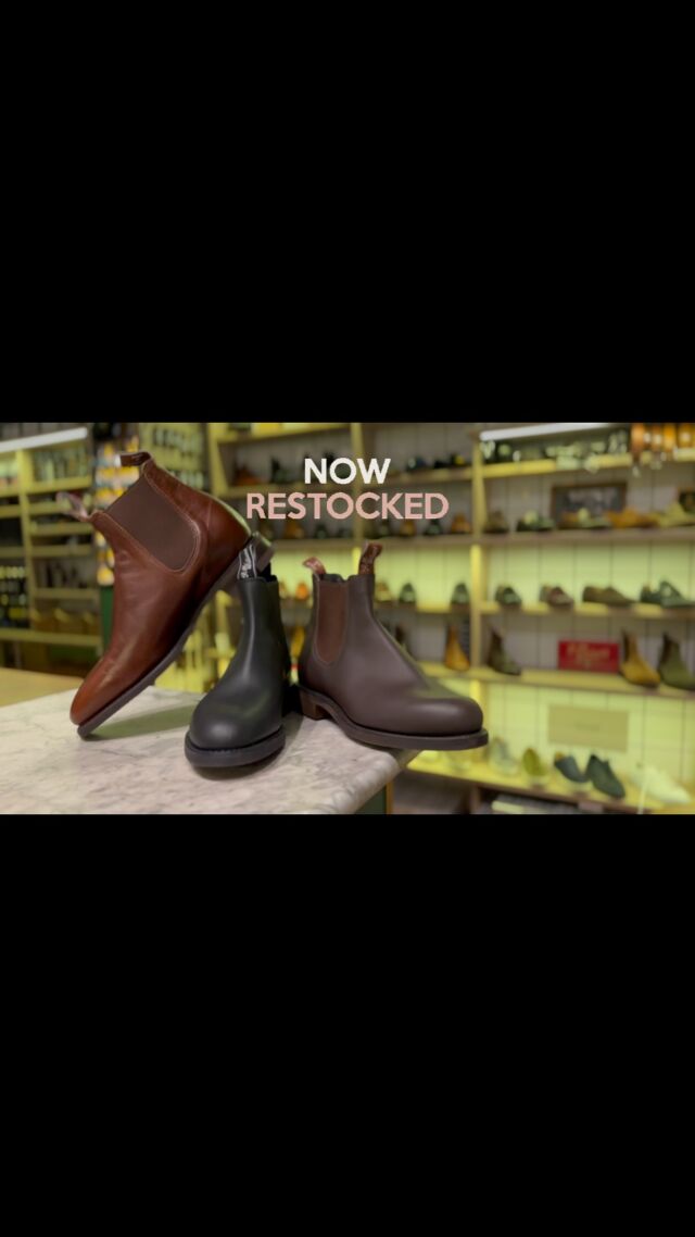 🎄Several models restocked! 🎄

Comfort Craftsman in three colors, Gardener in Black and Brown.

 #rmwilliams #backmansskoservice #chelseaboots #goodyearwelted #stockholm #östermalm #nybrogatan #skomakare #shoes #cobbler